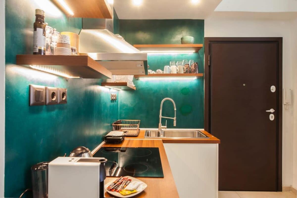 Beautiful Elegant Apartment Next To Monastiraki Athènes Extérieur photo