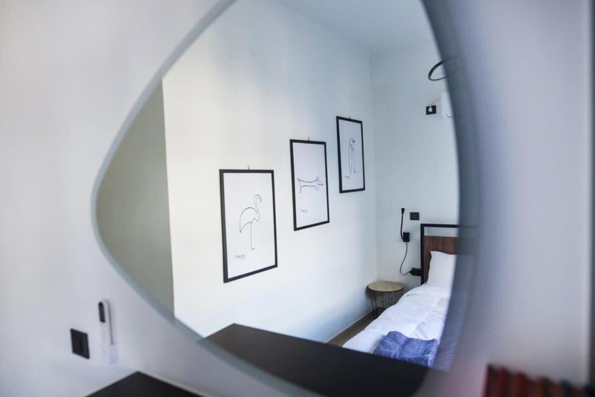 Beautiful Elegant Apartment Next To Monastiraki Athènes Extérieur photo